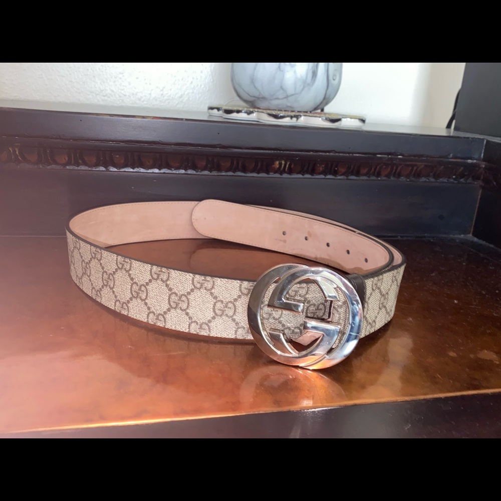 Gucci belt
